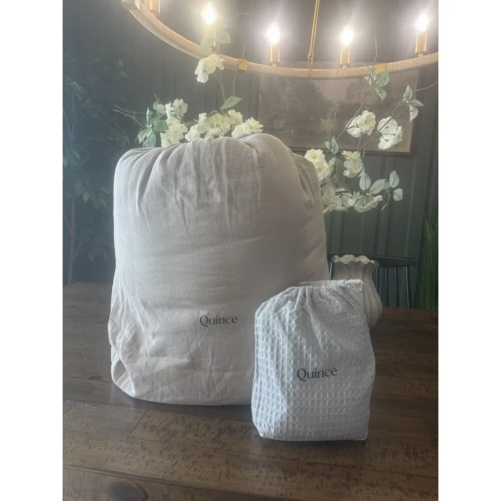 Quince Organic Airy Gauze Box Quilt & Honeycomb Sham Set Queen Dune Gray $204